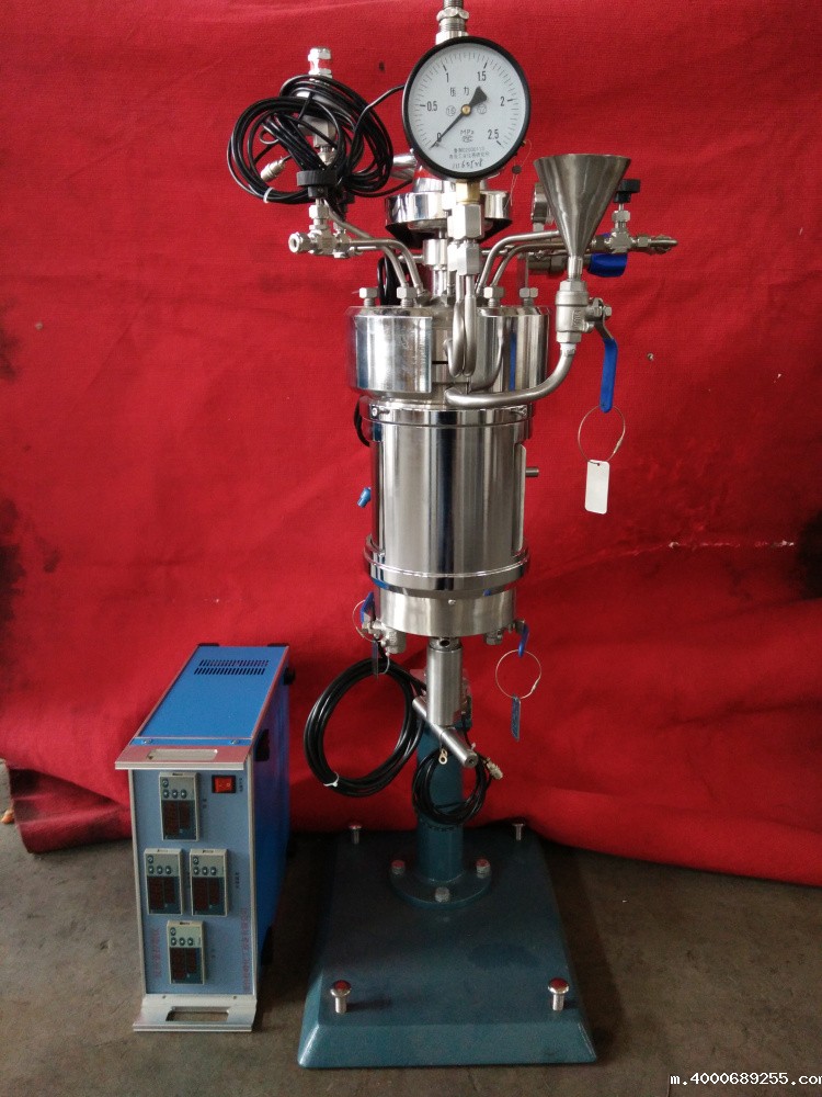 SYBFD系列-1L双层石英玻璃釜-带背压阀正面照片